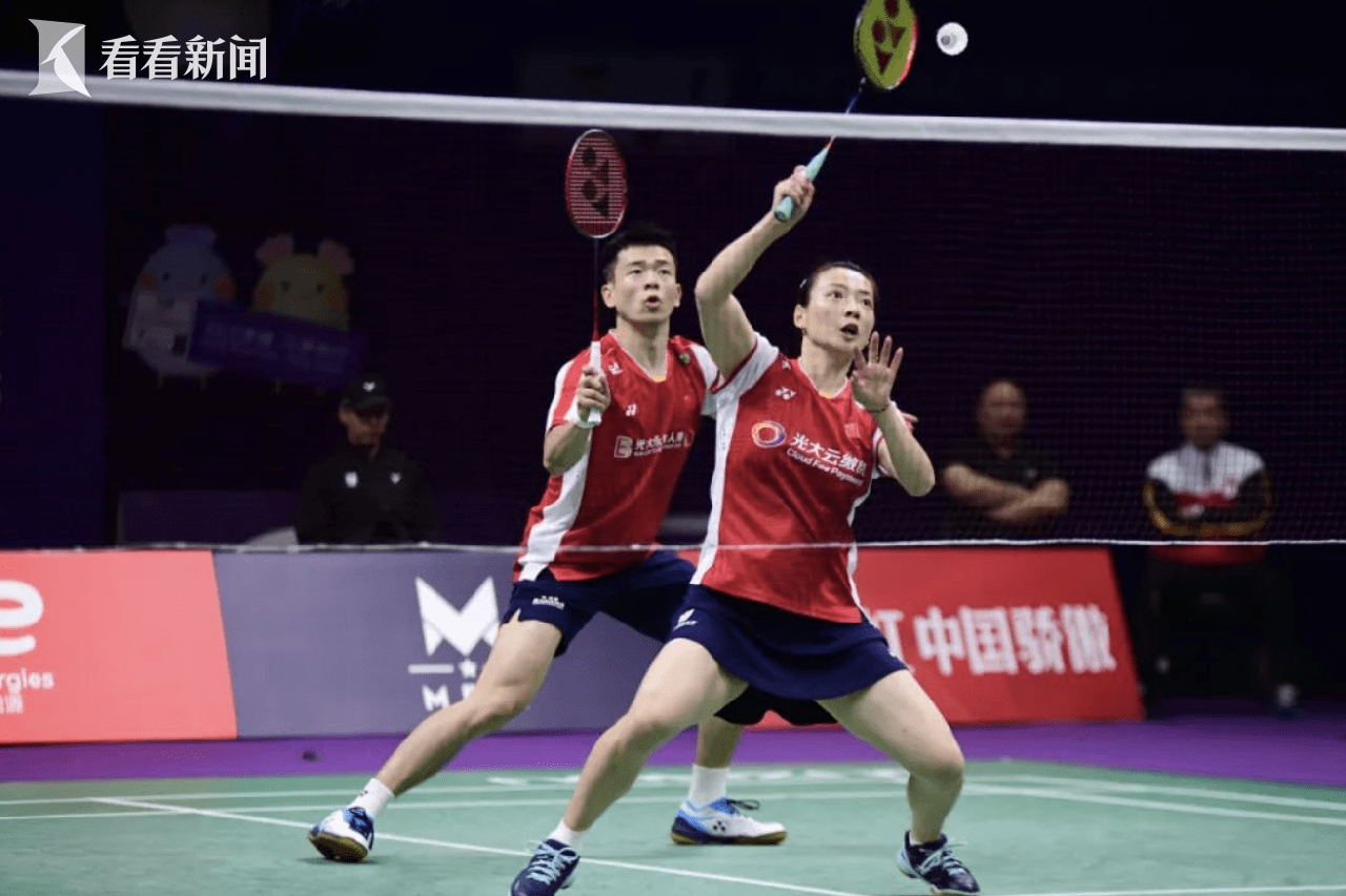 中国队完胜法国队，郑思维刷新纪录