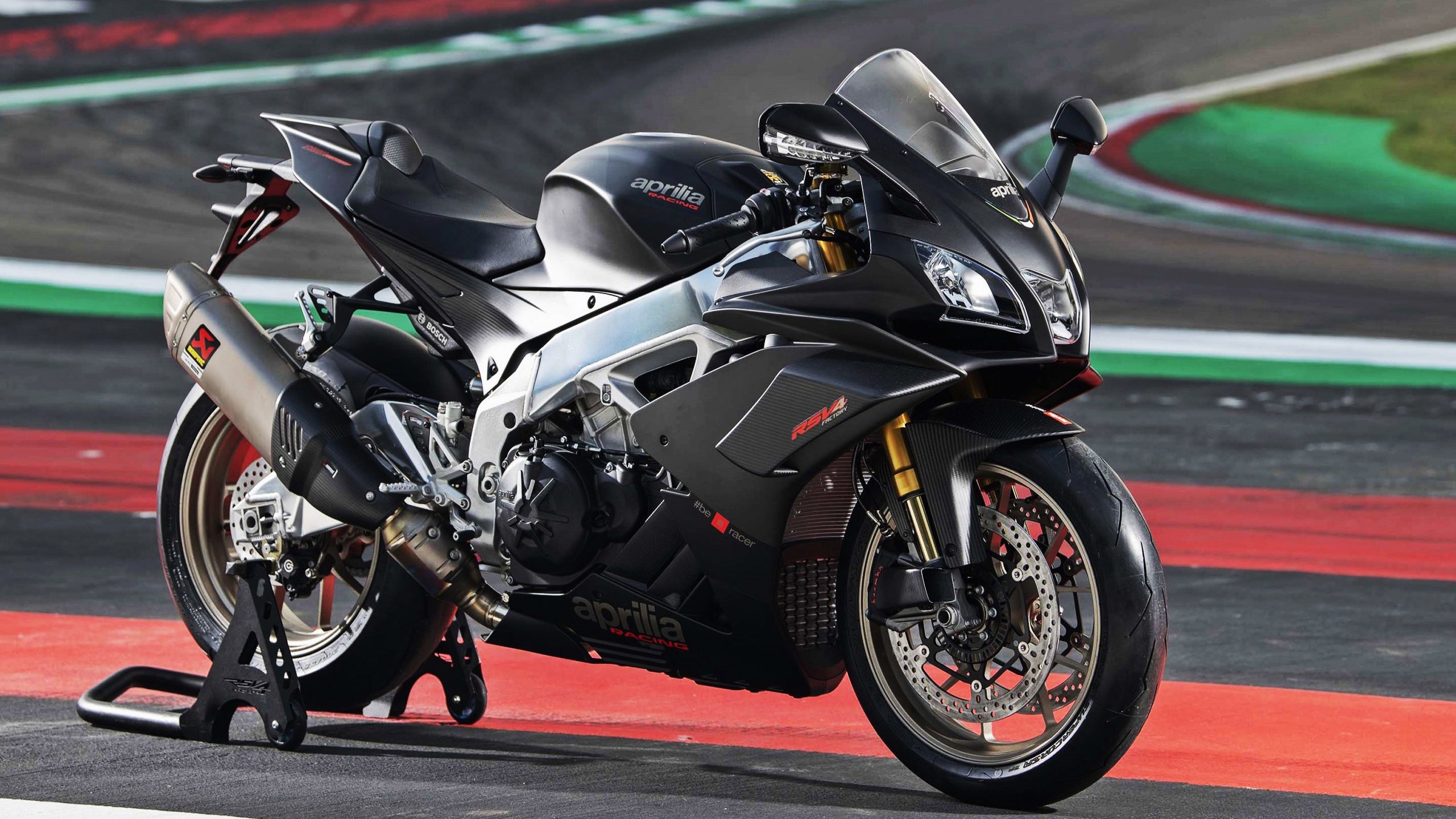 开云体育登录-弱旅的绝地反击与巨星的越战越勇—从南非完胜摩洛哥到本泽马的冠军法则