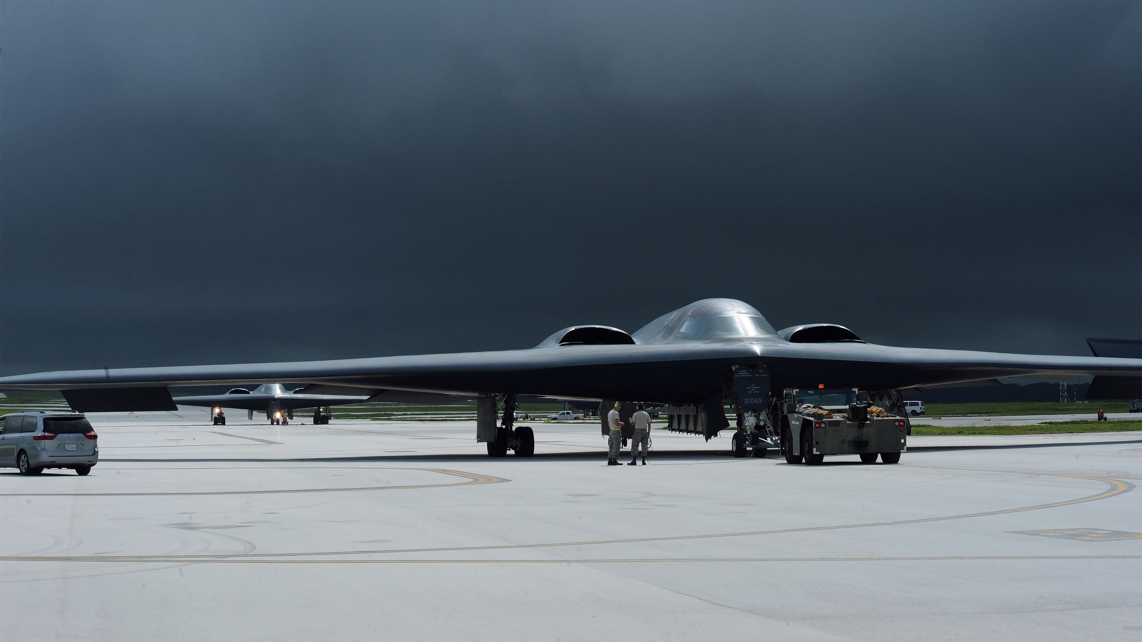 国家尊严的草皮,当马赛用脚说话,恩佐成了新世界的翻译