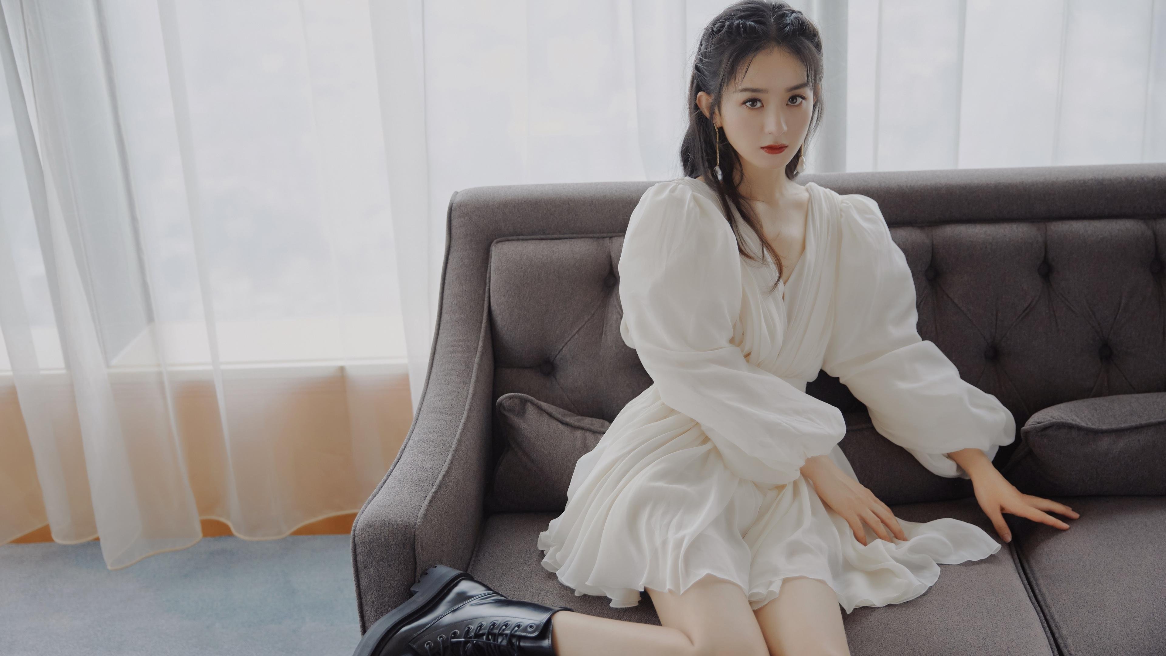 雷霆劈碎蜂群交响曲，德罗赞以沉默重谱关键先生定义