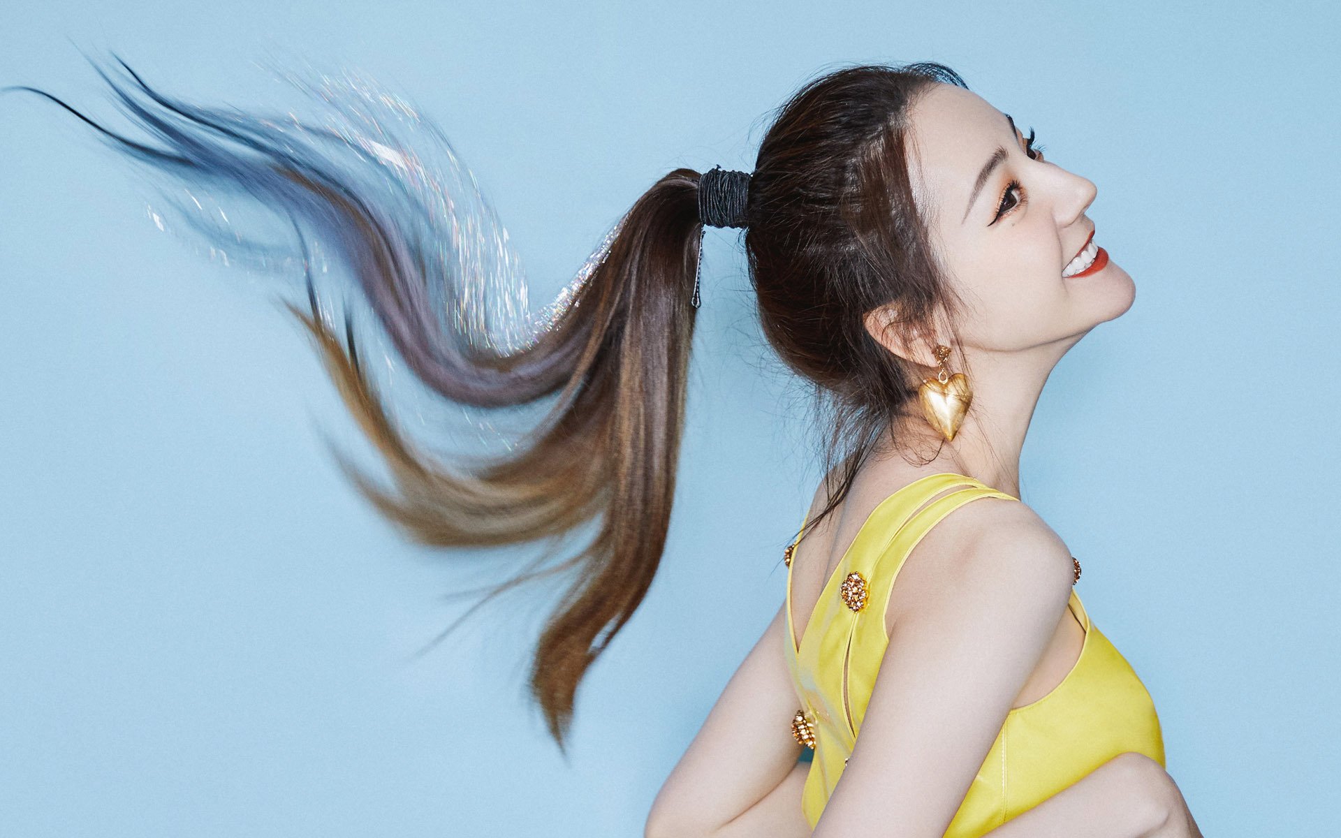 绿茵赛道双线超车，哥斯达黎加进站策略奏效，弗拉霍维奇晚刹接管争冠直道