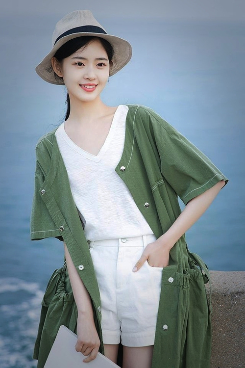 开云体育在线-卡塞米罗的夜晚，曼城铁闸锁死哈兰德，在喧嚣中完成沉默的统治